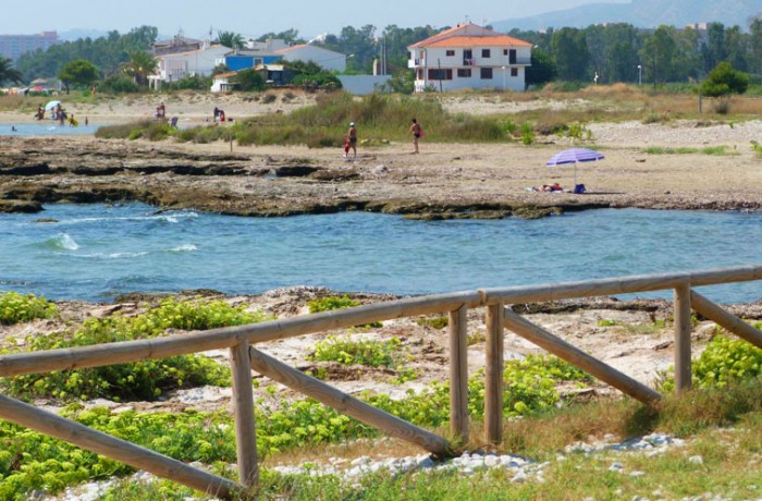 Playa de Torrelasal